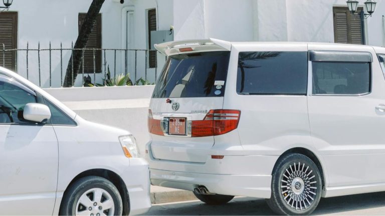 Louer une voiture à Zanzibar